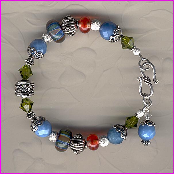 Borosilicate Lampwork & Blue Lace Agate bracelet by Krista Tseu (5 Fish Designs)